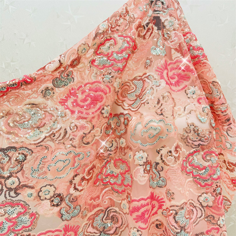 Embroidery Wedding - 2 หลา/ล็อต ผ้าลูกไม้ปักลายดอกไม้สีชมพูม่วงกว้าง 130 ซม. พร้อมเลื่อม