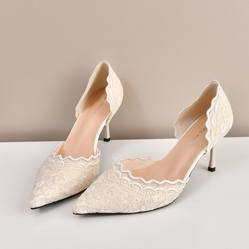 รองเท้าเจ้าสาวส้นสูงปักลายลูกไ - Embroidery Wedding บทวิจารณ์และราคา