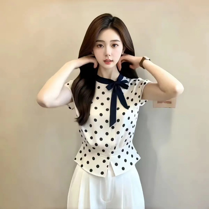 เสื้อผู้หญิงลายจุดผูกโบว์ที่คอ - Embroidery Hat Machine บทวิจารณ์และราคา
