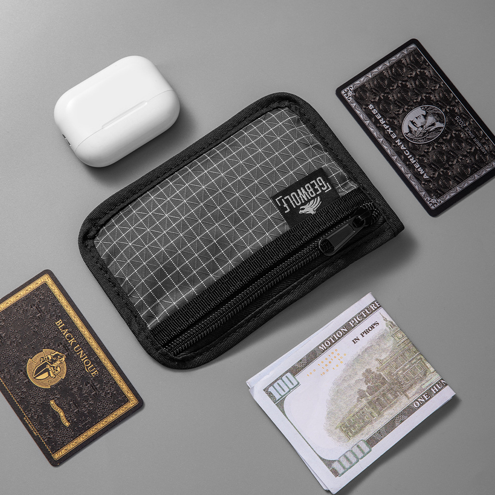 กระเป๋าใส่ของอเนกประสงค์แบบ Ul - Embroidery Wallet บทวิจารณ์และราคา