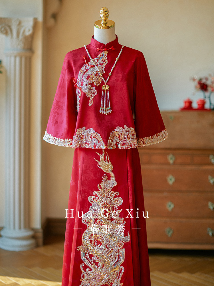ชุดแต่งงานจีนสีแดงสไตล์ซิ่วเหอ - Embroidery Wedding บทวิจารณ์และราคา