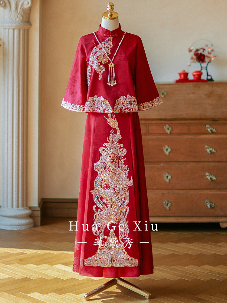 ชุดแต่งงานจีนสีแดงสไตล์ซิ่วเหอ - Embroidery Wedding บทวิจารณ์และราคา